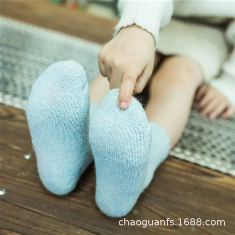 Baby Socks Warm Velvet Plush Thick Pit Pattern Children Boys and Girls Solid Color Mid Tube Terry Sock Accessories Autumn Winter