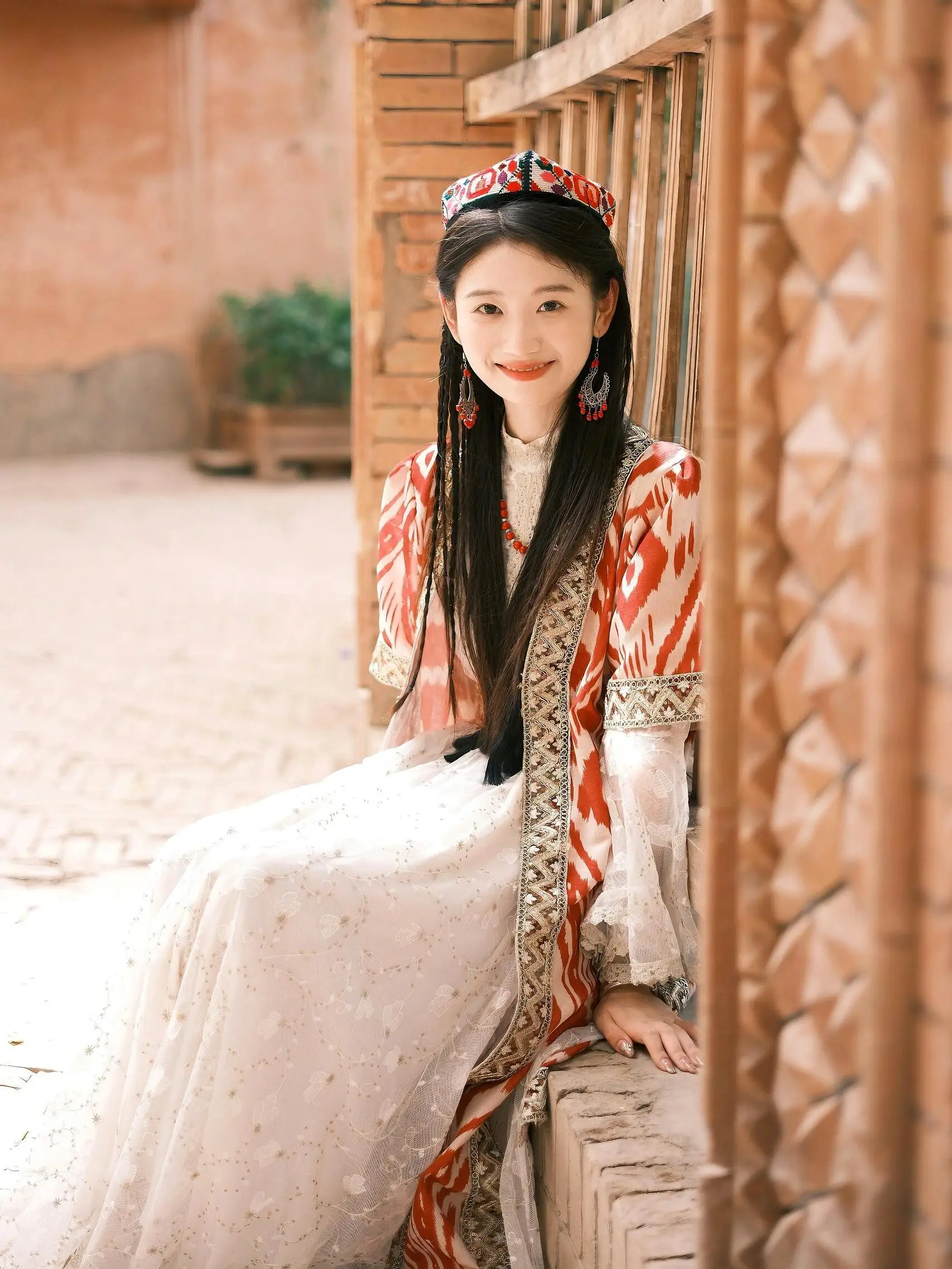 

Национальный костюм уйгурской народности Princ Sle для фотосессий, новинка, весенняя мода, полиэстер, этническая одежда для женщин из малцинностей