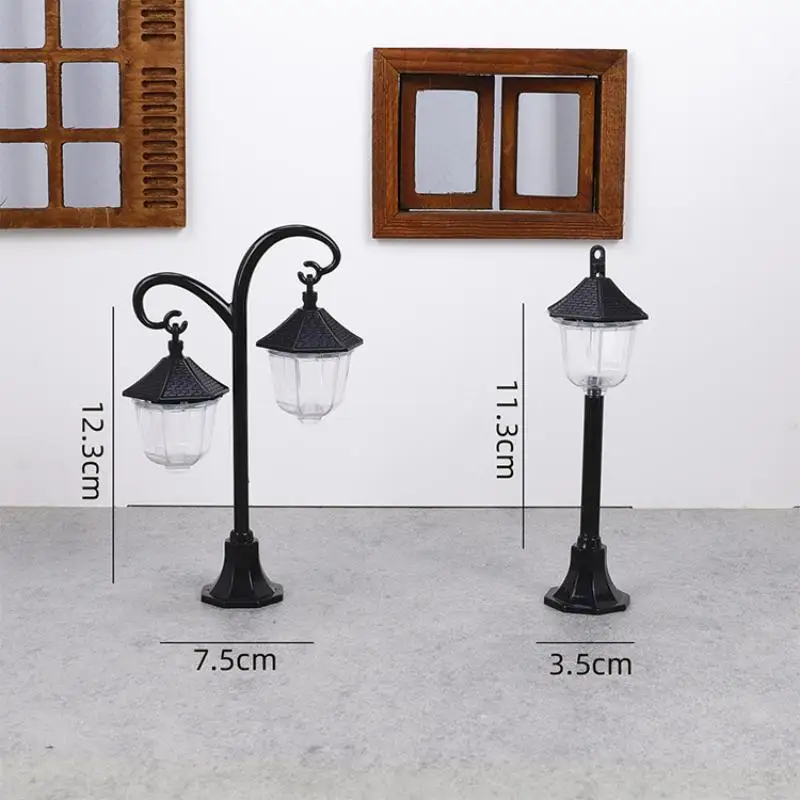Miniatuur straatverlichting op schaal 1/12 voor poppenhuislandschapsarchitectuur en fantasiespeelsets