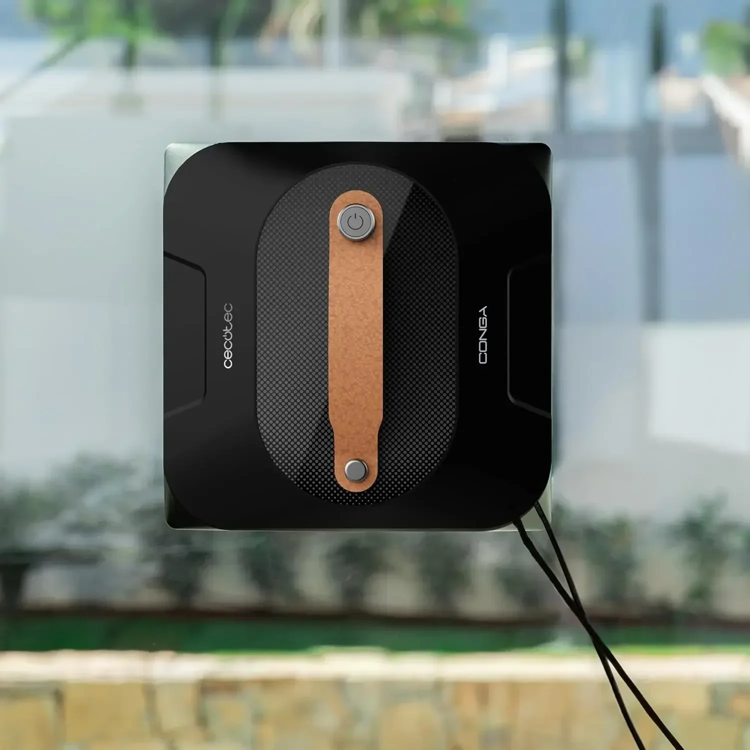 Limpiae: La Soluzione Perfetta per Pulire i Vetri con il Robot Conga Windroid 1390