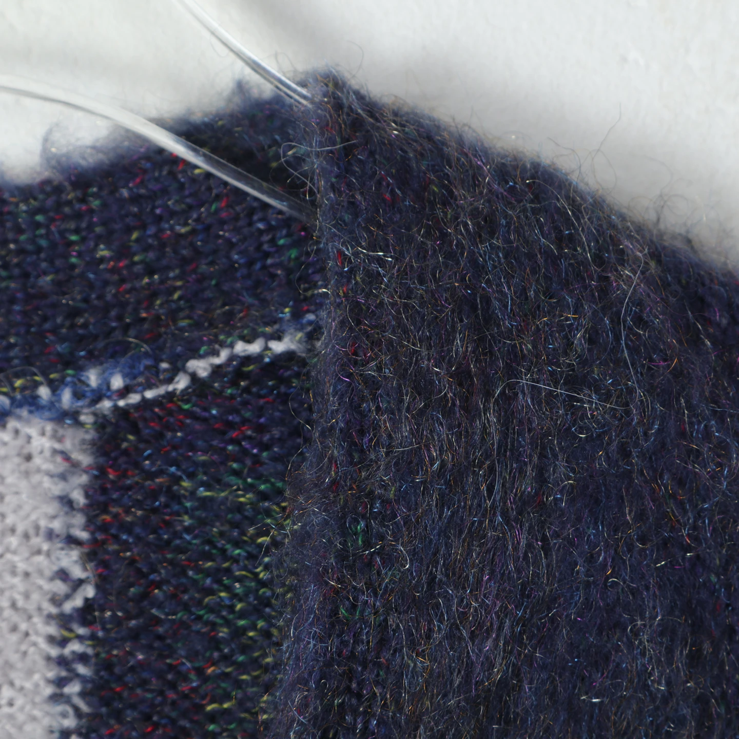 เสื้อคลุมไหมพรมสีน้ำตาลเข้ม แบรนด์ Thi Long Brued สำหรับผู้หญิง สไตล์ลำลอง ผลิตจากโพลีเอสเตอร์ อะคริลิก ไนลอน และขนสัตว์ผสม แขนยาว แบบเปิดด้านหน้า