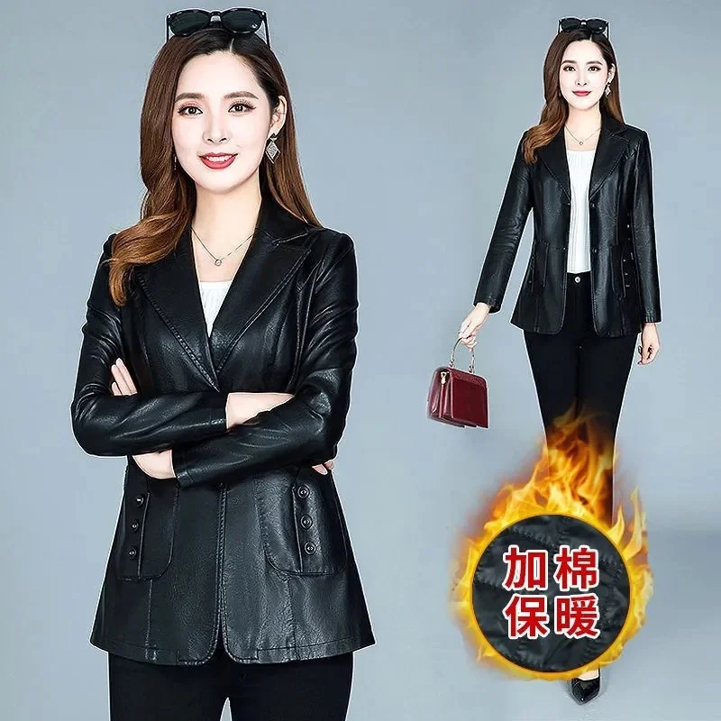 الكورية المرأة قصيرة الجلود أبلى ربيع الخريف الإناث حجم كبير 6XL فو بلوزات من الجلد 2025 السيدات موضة بولي Leather سترة جلدية