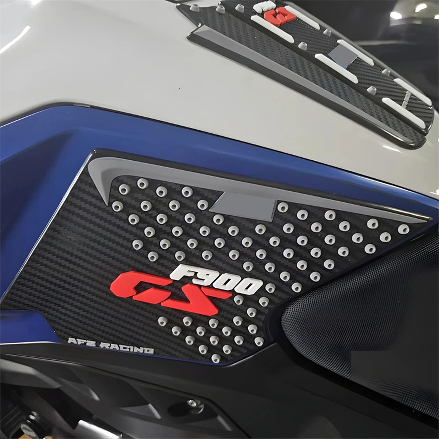 For BMW F900GS F900 GS F 900 GS Motorcycle Tank pad Anti slip sticker Tank Grip Fuel Tank Knee Pads Protection Pads Side sticker