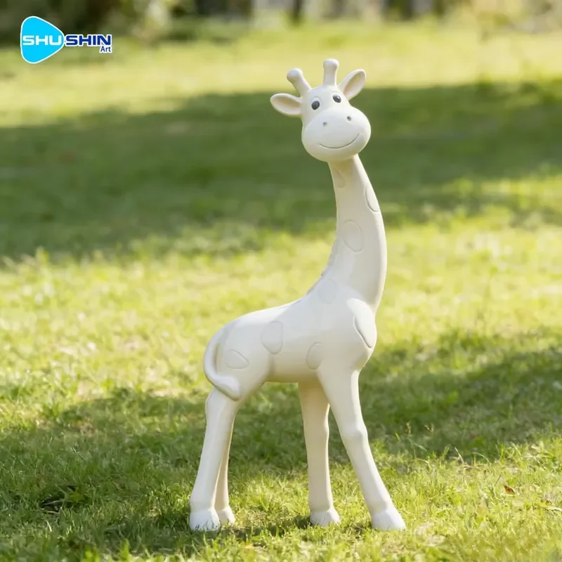 Cute Custom Cartoon Animal Giraffe High-end Resin Sculpture Airbrushed Technique Fashion Design Custom Logo for Home