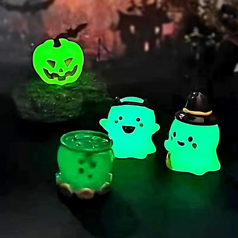 6pcs Mini Halloween Party Decor Ghost Witch Pumpkin Luminous Ornament Glow In Dark Table Garden Ornaments Parties Supply