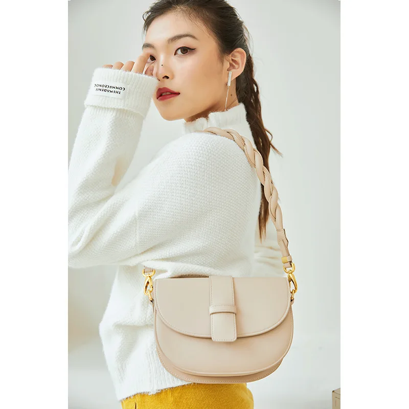 

fashion Small Underarm Trendy Saddle Genuine Leather Women's Round Bag Simple And Casual Single Shoulder Crossbody Bag