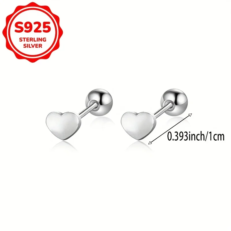 

A pair of S925 silver simple and shiny heart stud earrings, women's fashion earrings, classic heart ear clips, hypoallergenic, suitable for daily wear, parties, anniversaries and Thanksgiving. Perfect gift for friends or girlfriends