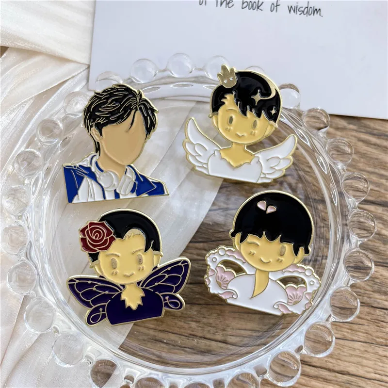 Cartoon Yuzuru Hanyu Enamel Brooch Cute Figure Skating Doll Alloy Badge Men Women Clothes Accessories Collar Pins Jewelry Gifts