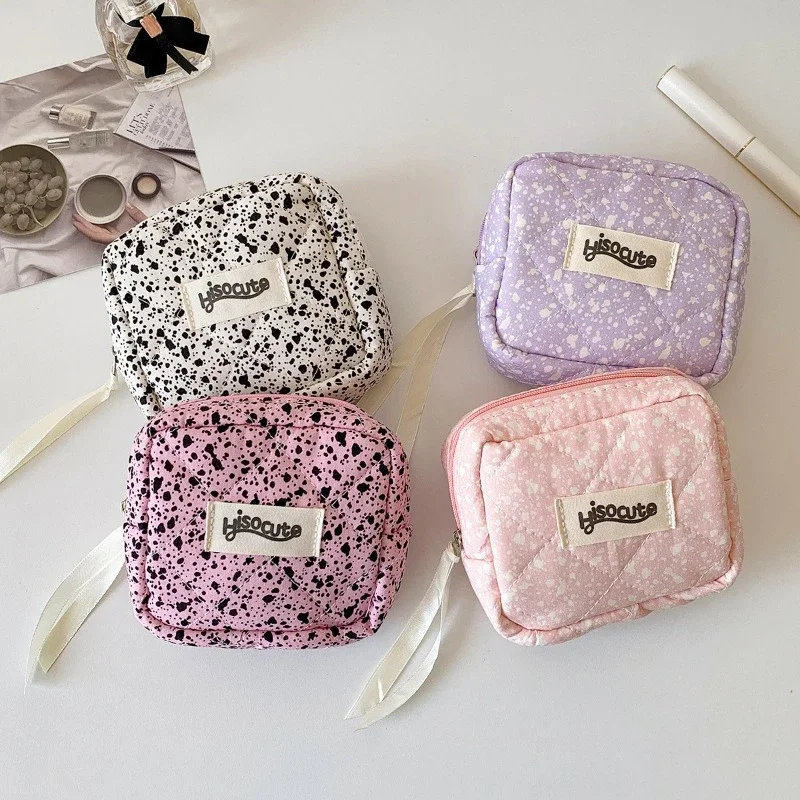 Small Makeup Zipper Bags Korean Mini Cute Square Cosmetic Bag Women Portable Earphones Lipstick Sanitary Napkins Storage Pouch