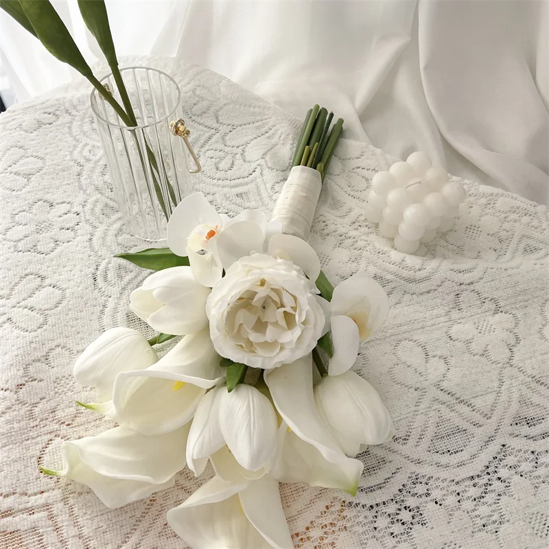 Real Touch Bride Bouquet flowers White Wedding Simulation Tulip Calla Lotus bouquet couple Bridesmaid Bouquet de Mariage Mariée