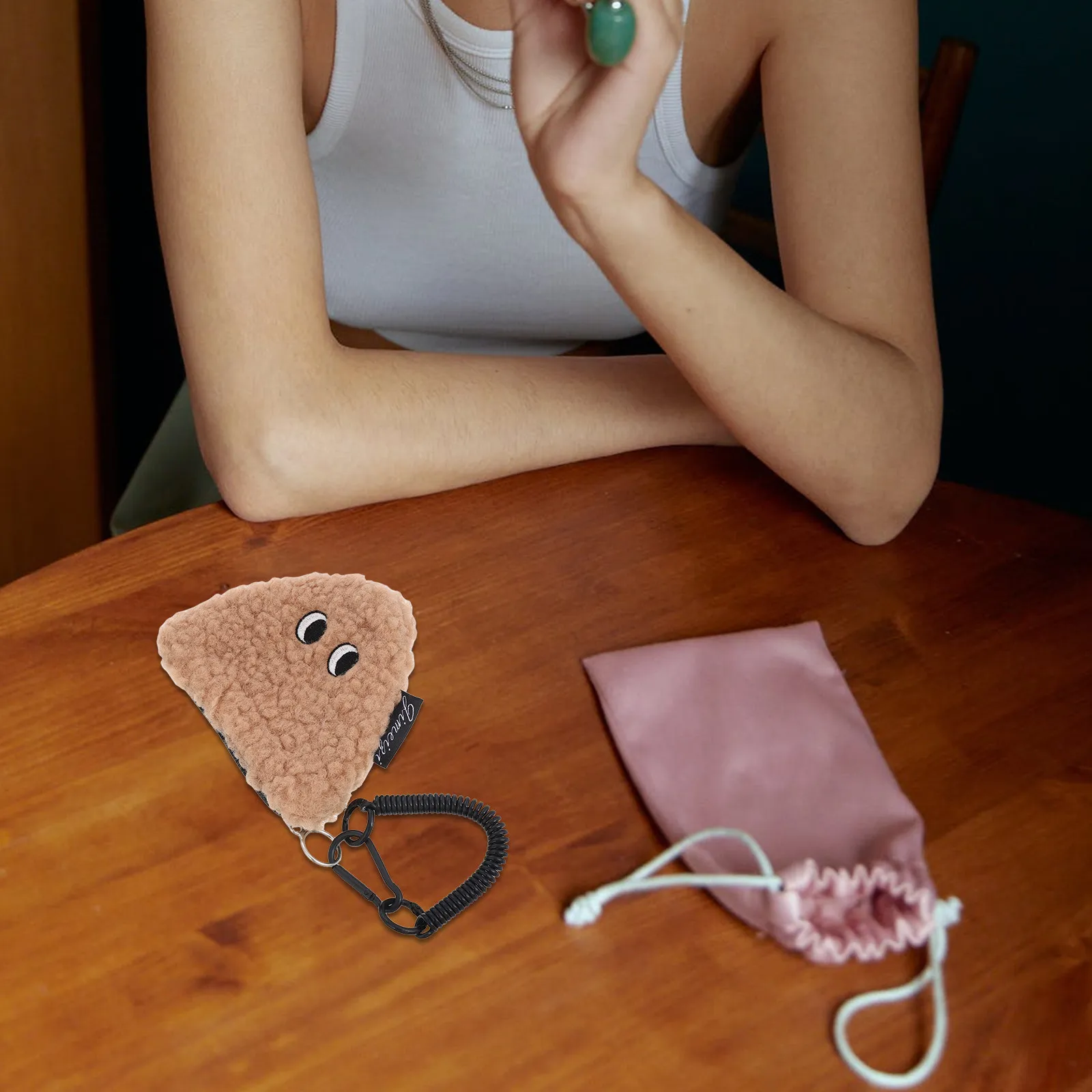 

Adorable Rice Ball Inspired Coin Purse Zippered Mini Storage Bag for Women Keychain Accessory Small Change Pouch Creative