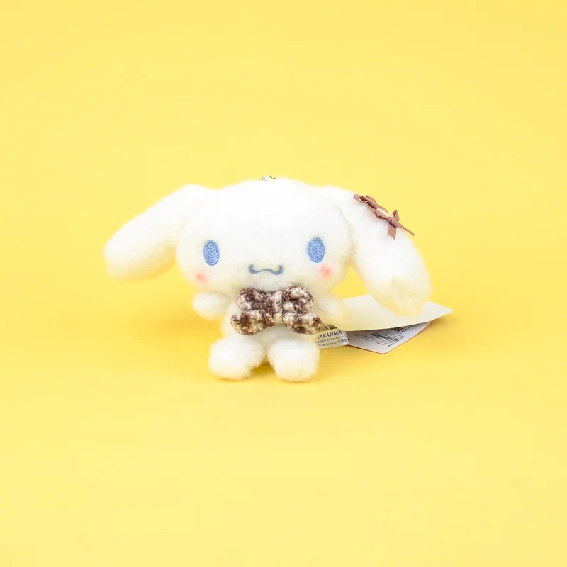 ใหม่น่ารัก Cinnamoroll Melody Kuromi Hello Kitty ตุ๊กตาพวงกุญแจตุ๊กตาจี้อุปกรณ์เสริมสาวกระเป๋าพวงกุญแจกระเป๋าเป้สะพายหลังตกแต่ง