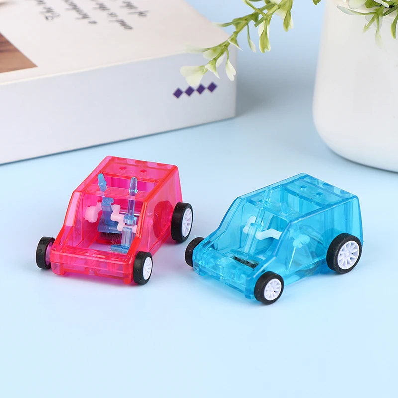 1Pc Cute Mini Cartoon Car Table Dust Cleaning Trolley Desktop Eraser Dust Ceaner Pencil Eraser Shavings Sweeper For Home Office