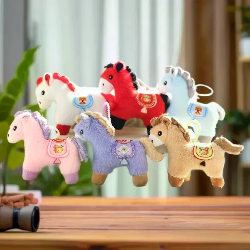 Plüschpferd Stofftier, Glücksbringer-Anhänger für Mondneujahr 2026, Taschendekoration Schlüsselanhänger Geschenk für Kinder