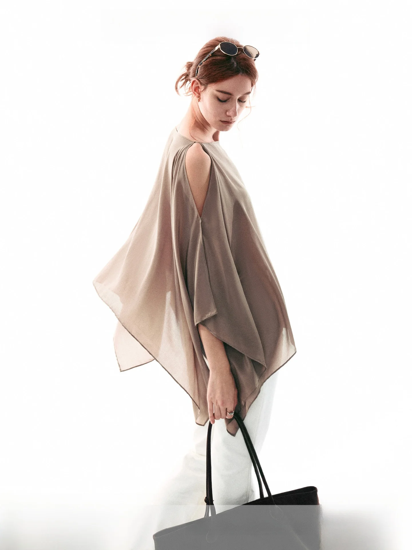 

Повседневный асимметричный топ-накидка на одно плечо для женщин, летняя модная свободная футболка с нестандартным кроем, женская одежда