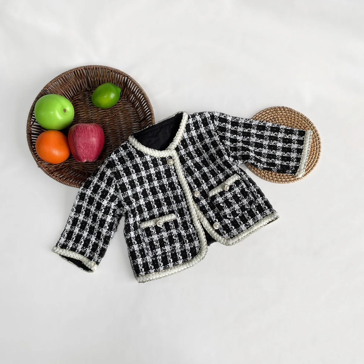 2023 Autumn: Stylish Baby Girl Clothing Set Single-breasted Plaid Top Coat Shorts Elegant and Perfect for Newborns Toddlers 0-3Y