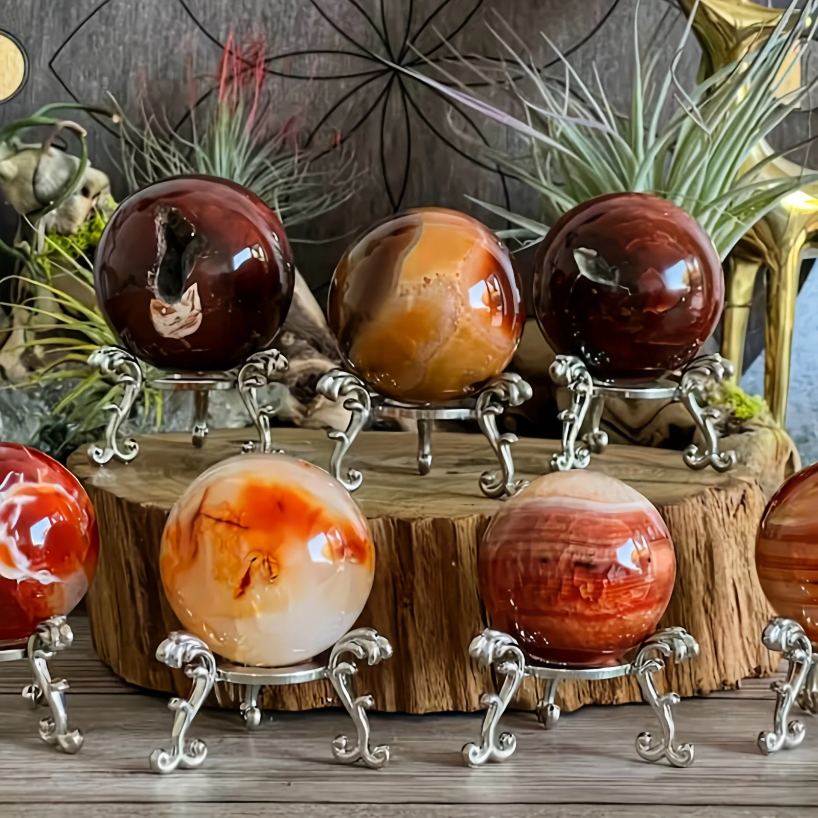 1pc Random Natural Carnelian Sphere - Boho Style Red Agate Quartz Crystal Ball with Geode | 1.97-3.15 Inch Handheld Size,