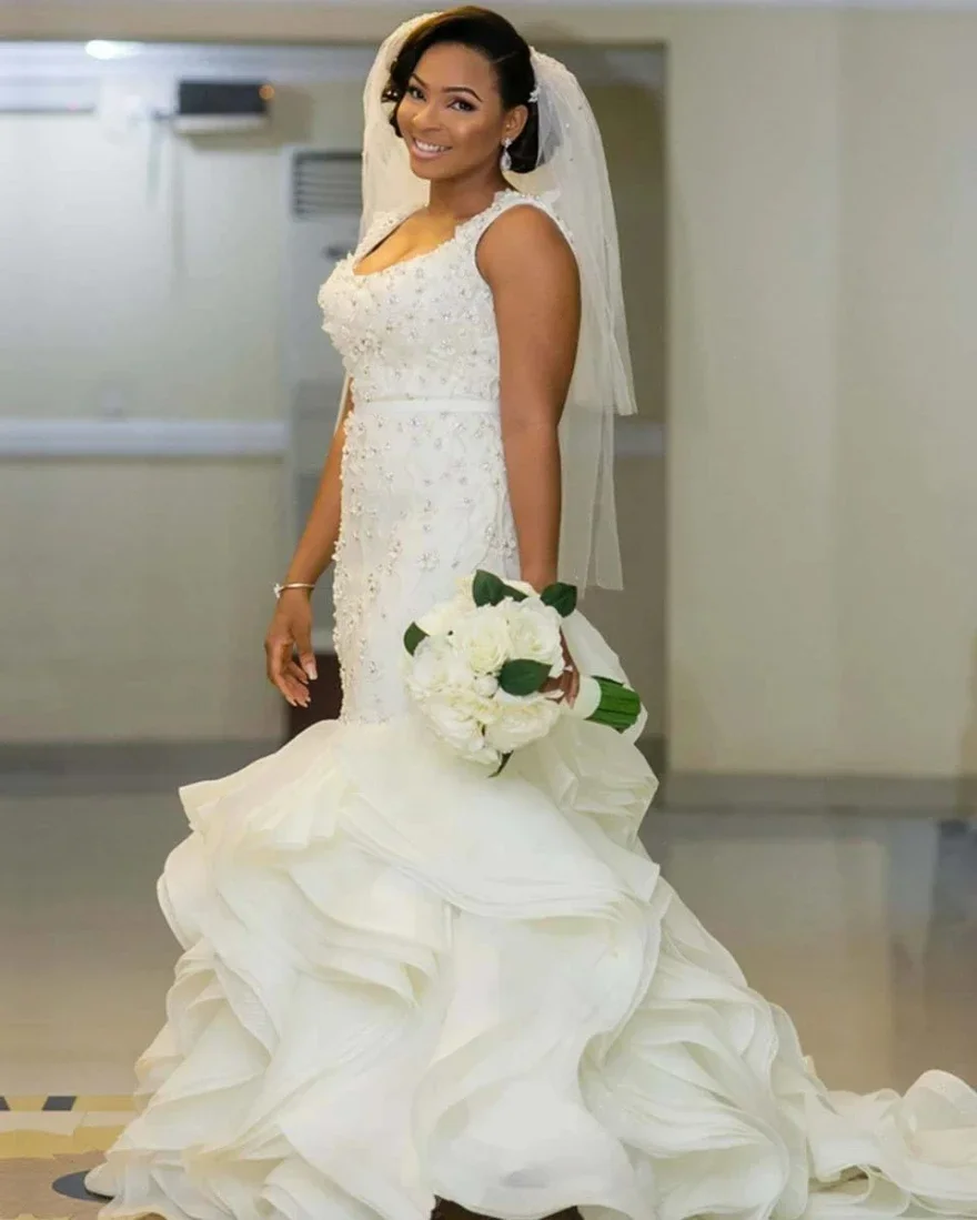 تخصيص تصميم جيد السباغيتي حزام يزين الخرز حورية البحر فستان الزفاف Vestidos De Novia الأورجانزا الكشكشة المتتالية الزفاف