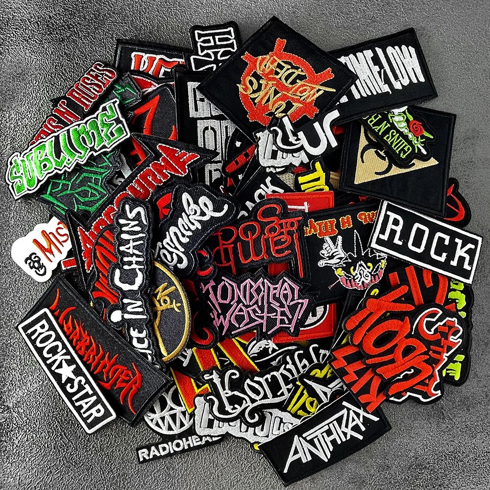 100pcs Mix Random Patches Embroidery Applique Ironing Clothing Sewing Supplies Decorative Fabric Patch Appliques Rock Punk Band