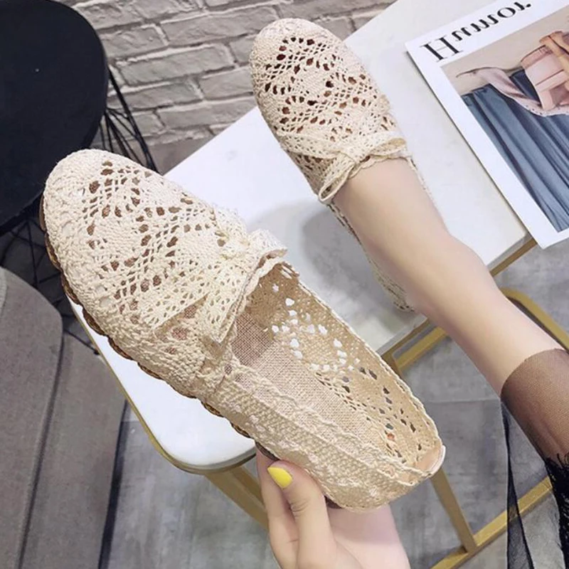 Summer Women Hollow out Mesh Breathable Loafers Shoes Ladies Korean Lace Slip on Beige Fats Shoes Zapatos De Mujer New 2023