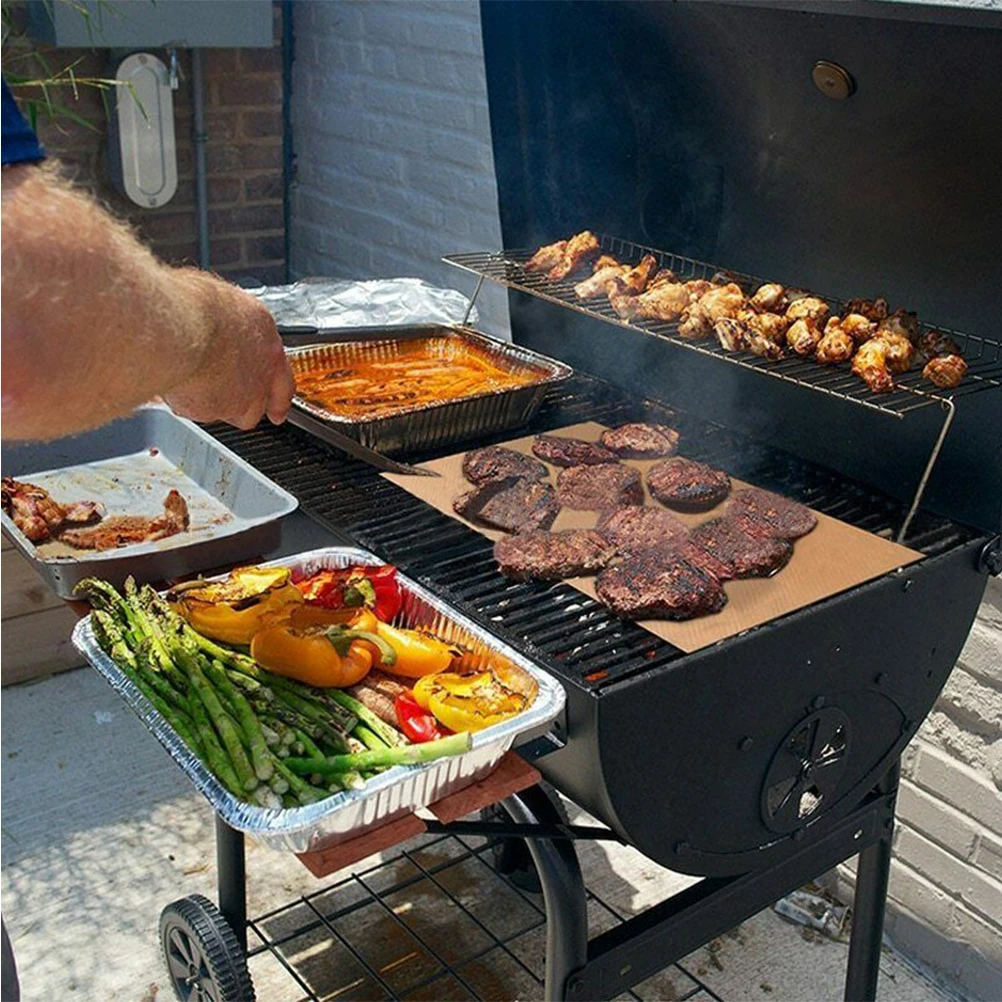 

2 Pcs Barbecue Mat BBQ Heat-proof Pad Non-Stick Grill Portable Outdoor Baking Tray