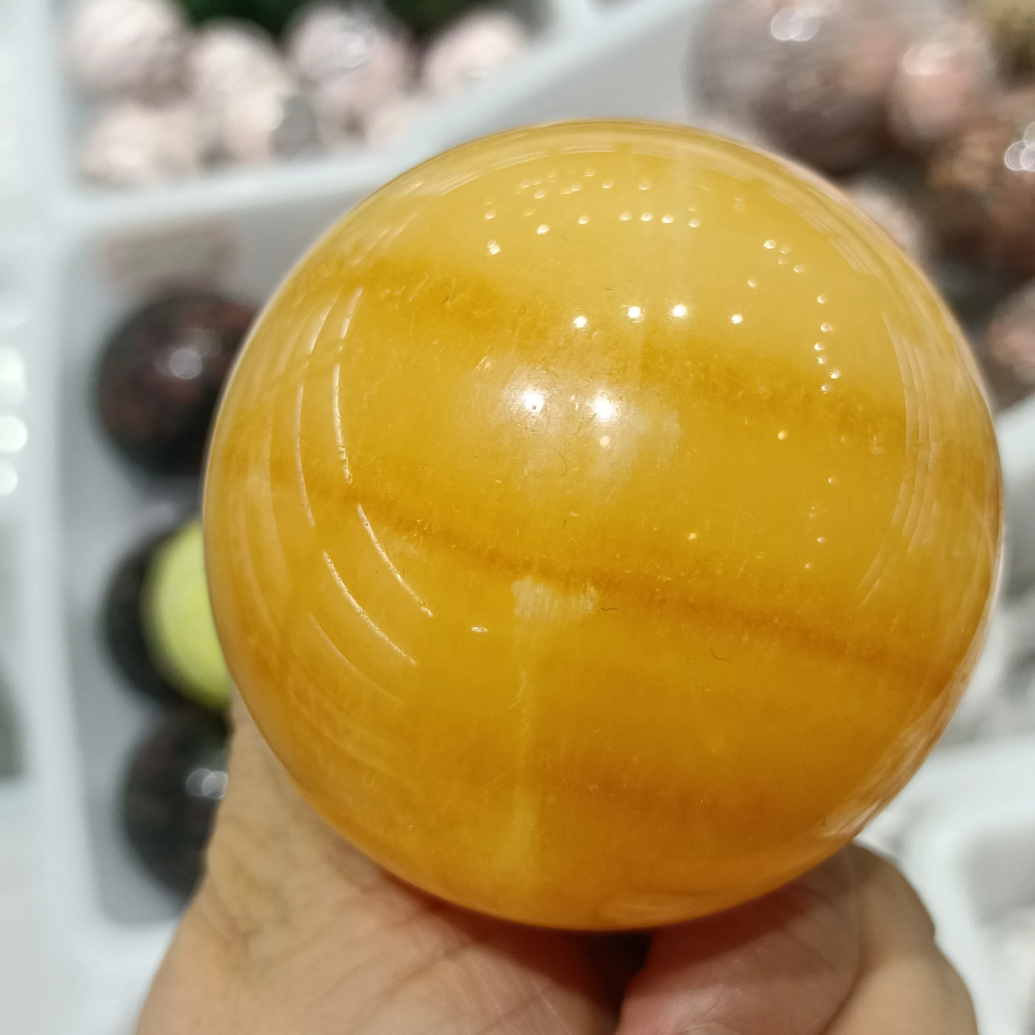 Natural Yellow Frozen Stone Ball Hand Polished Crystal Energy Ore Home Office Decoration Craft Gifts Mineral Feng Shui Ornaments