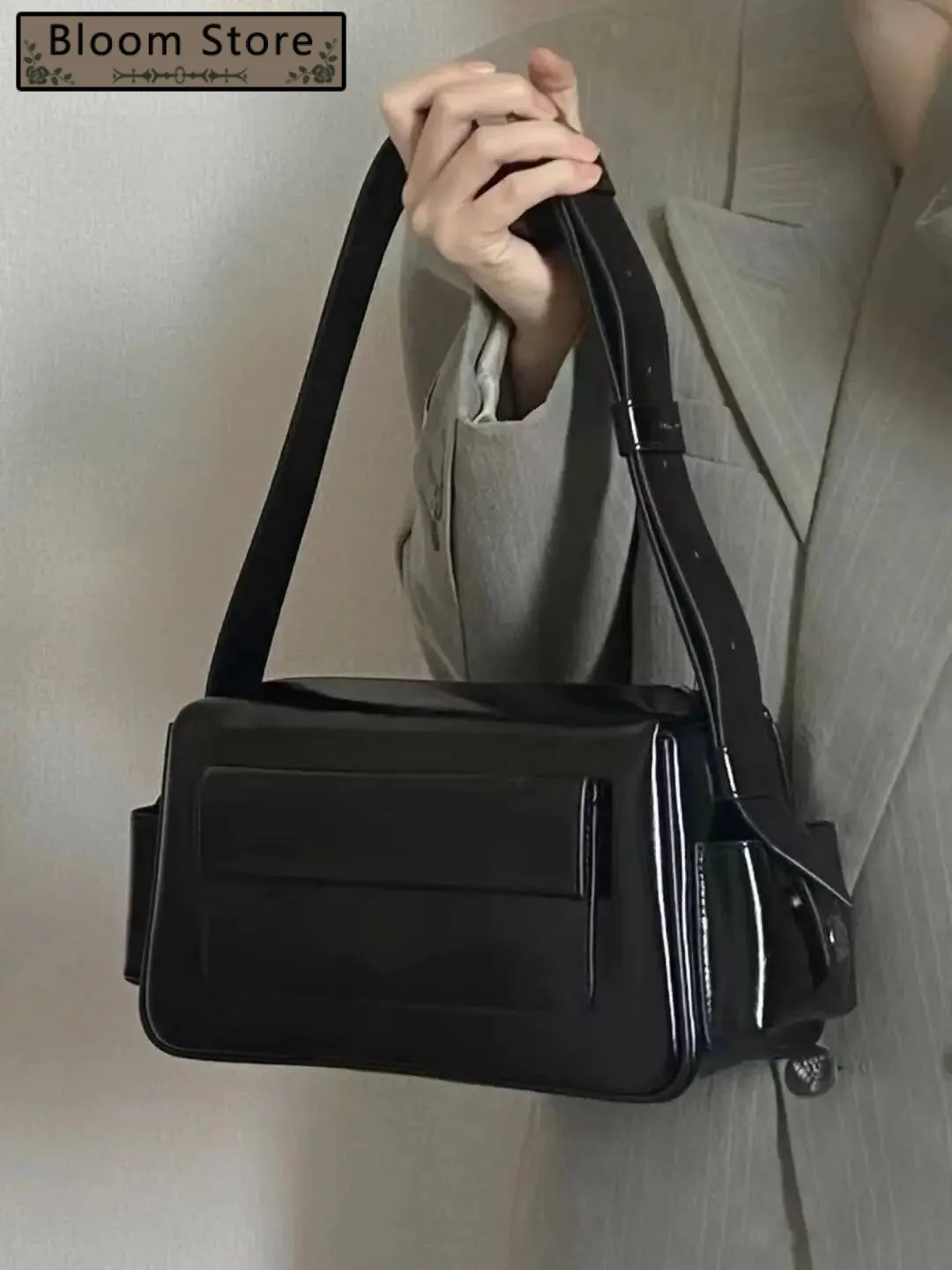 

Bloom Retro Black Pillow Women Haruku Pu Leather Large Capacity Tote Bag Purse Ladies Vintage Y2k Handbag Bolsos Mujer