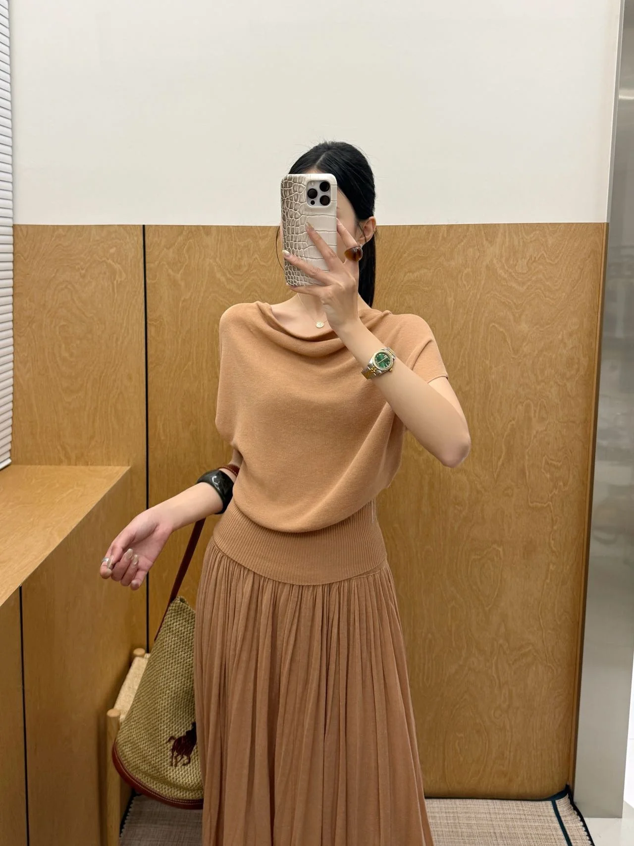 

Elegant Knitted Batwing Top Women's Fashionable Multi-Way Wear Slim Fit Summer New Style Commute Style Soft Bubble Sleeve