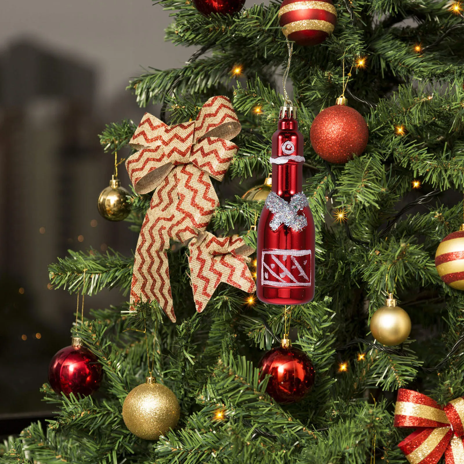 

4Pcs Christmas Tree Hanging Ornaments Wine Bottle Pendant Xmas Holiday Party Decoration Christmas Wine Bottle Hanging Ornament
