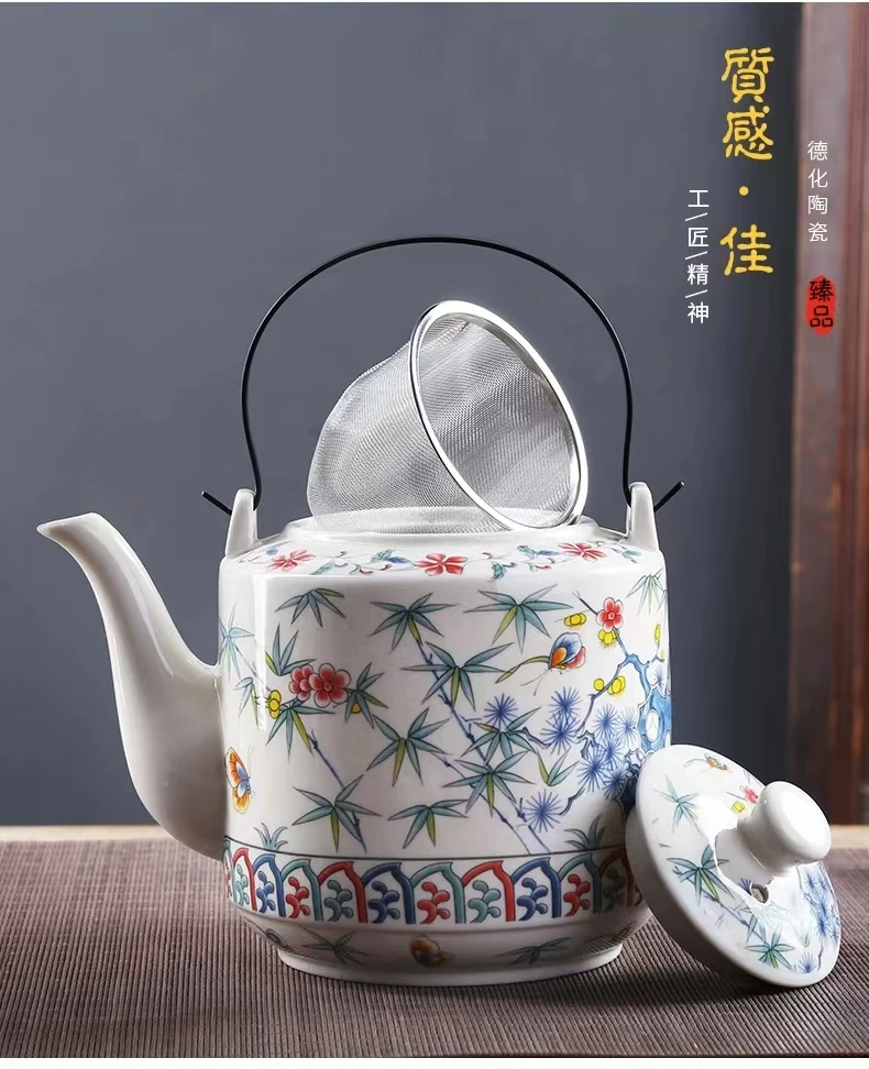 Ceramic teapot 900ML-2000ML , large capacity, blue and white porcelain, ceramic handmade teapot handle tea pot with filter