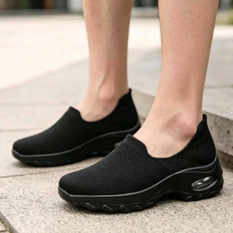 Summer New Black Work Shoes Women's Slip-On Comfortable Breathable Mom Shoes Soft Sole Shallow Water Shoes EVA Material