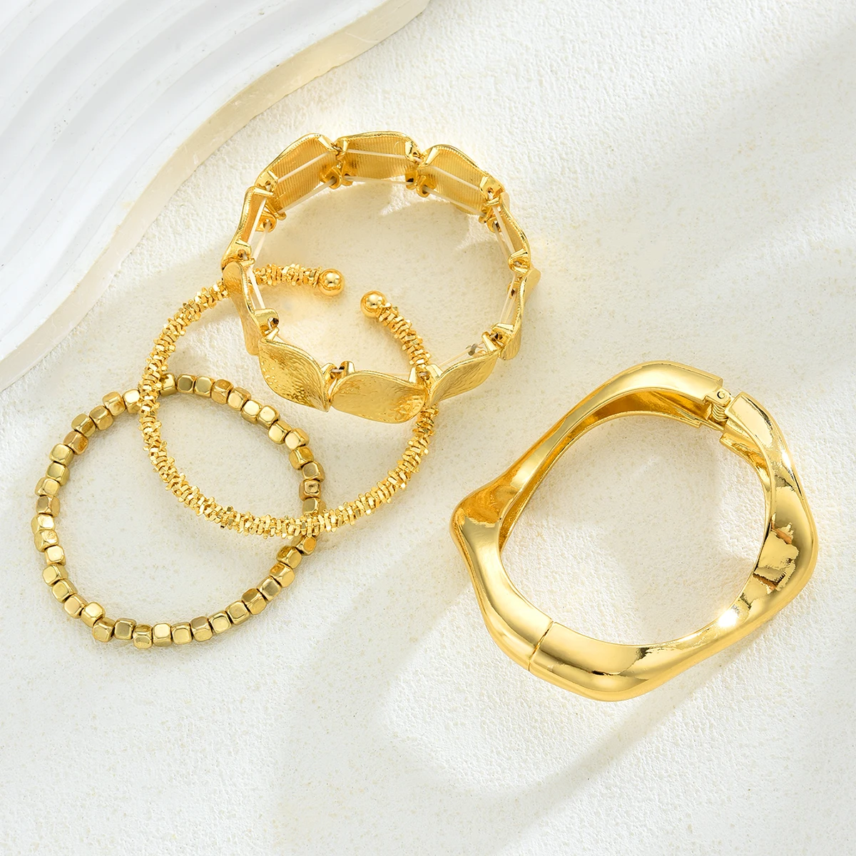 4 قطعة/المجموعة الشرير غير النظامية أساور للنساء حساسة الذهب اللون المعادن الهندسة الكفة الأساور موضة الهيب هوب مجوهرات الحفلات هدايا #4