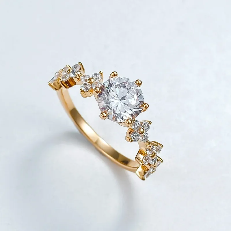 

2024 new S925 silver simulation one carat champagne gold ring, fashionable, simple and versatile for women