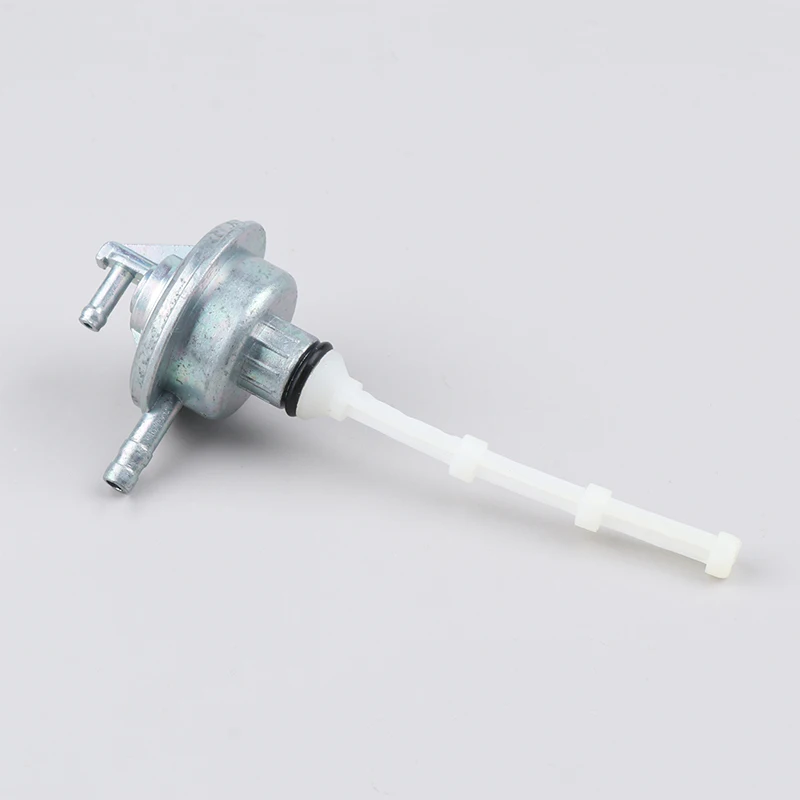 

Petrol Fuel Tap Oil Can Switch Fuel Tank Valve For ET2 ET4 50cc Fuel Valve Switch