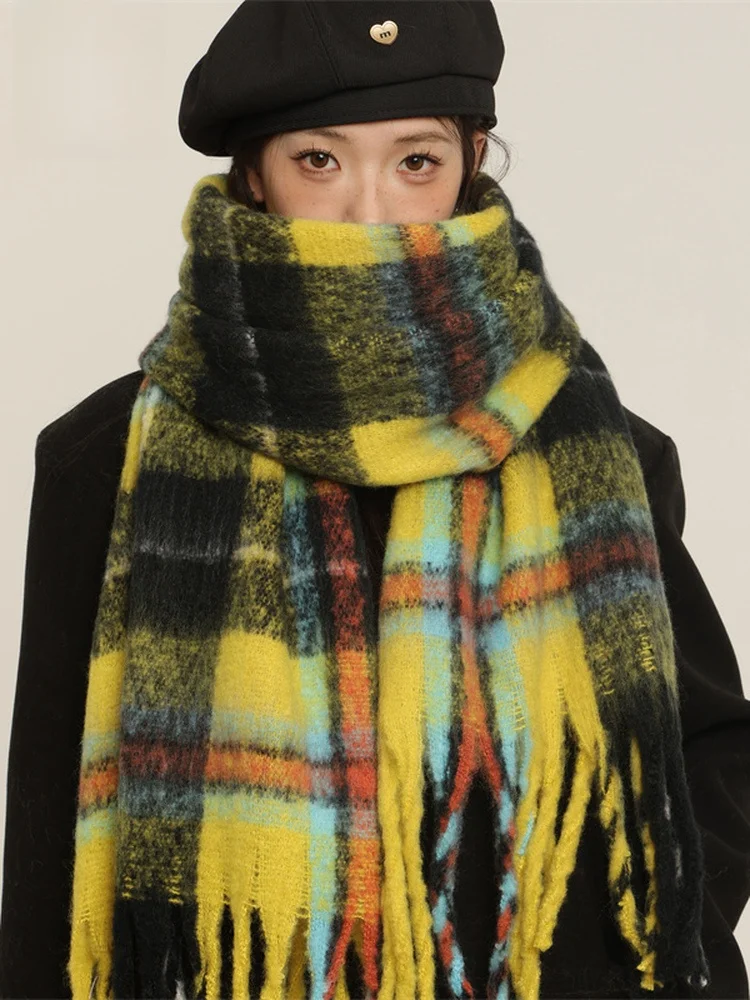 canary-kiss-women's-thiened-warm-scarf-luxury-feelings-autumn-winter-faion-accories-thiened-ne-warmer