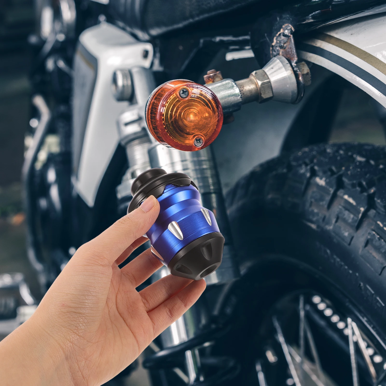 

1 Pair Aluminum Alloy Front Fork Cup Motorbike Falling Protection Scooter Frame Slider Cap Wheel Crash Protector Universal