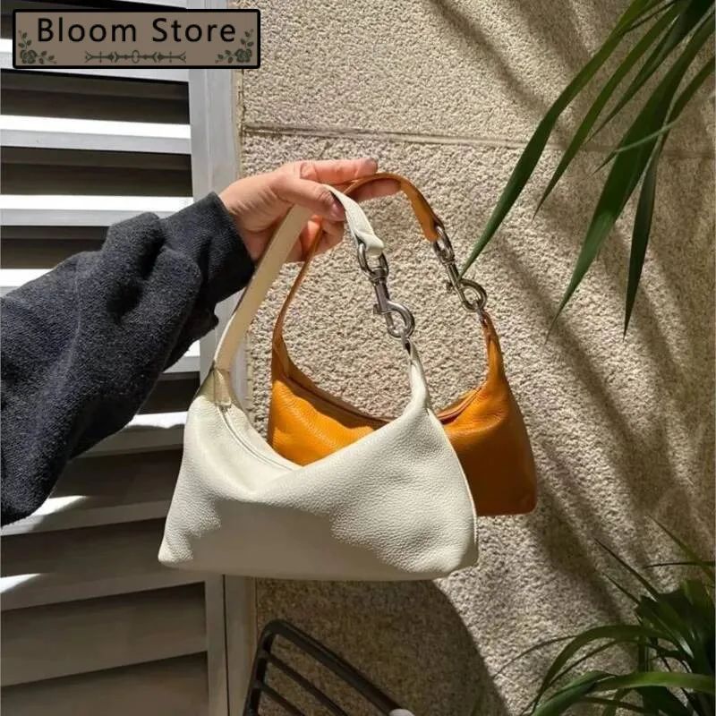 

Japanese Solid Color Lock Handbag Women Minimalist Leather Texture Crossbody Bag Ladies Casual Versatile Commute Shoulder Bags