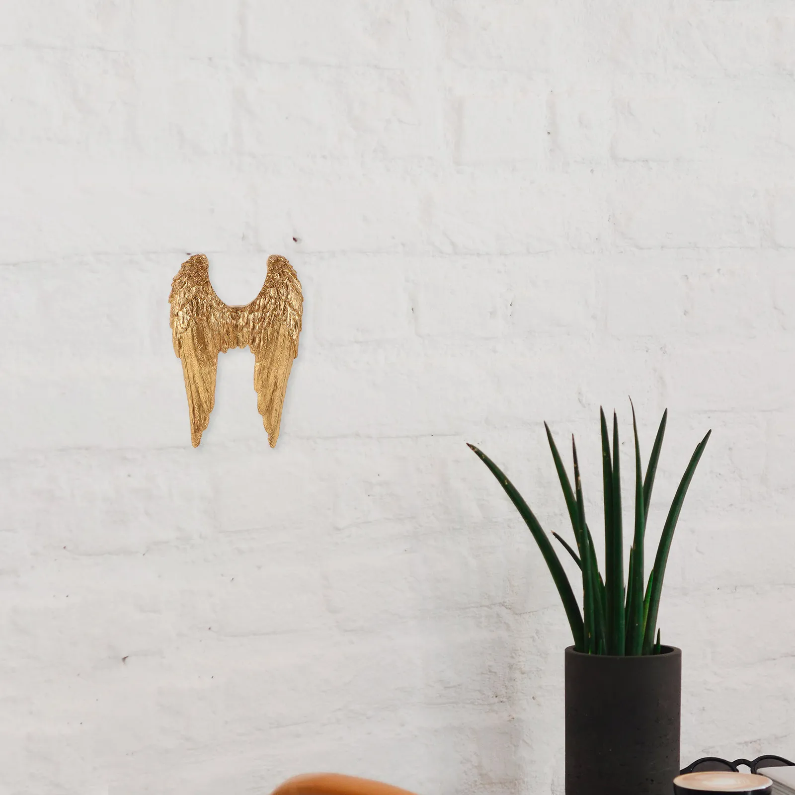Gold Angel Wing Wall Decor Vintage European Style Wall Hole Cover Concealer for Living Room Bedroom Room Decor Aesthetic