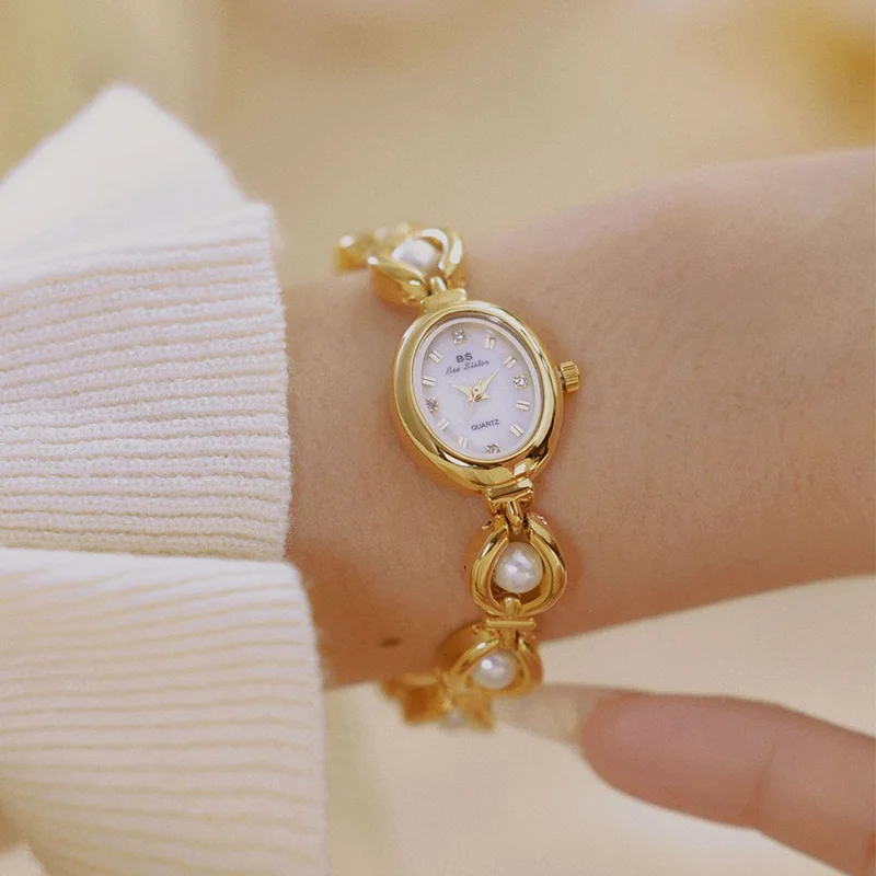 Elegant Classic Women's Watches High End Temperament Exquisite Gold Pearl Bracelet White Oval Dial Quartz Wristwatch Clock Gift