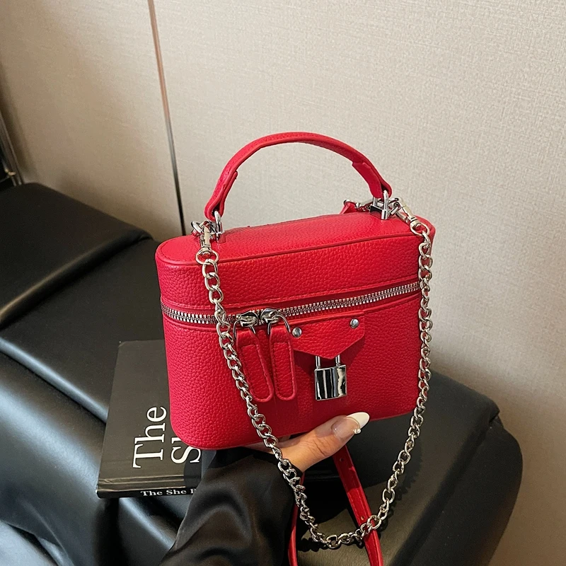 

Trendy Texture Red PU Crossbody Bags for Women Simple Fashion Solid Color Chains One Shoulder Pack Female Chic Mobile Phone Bag