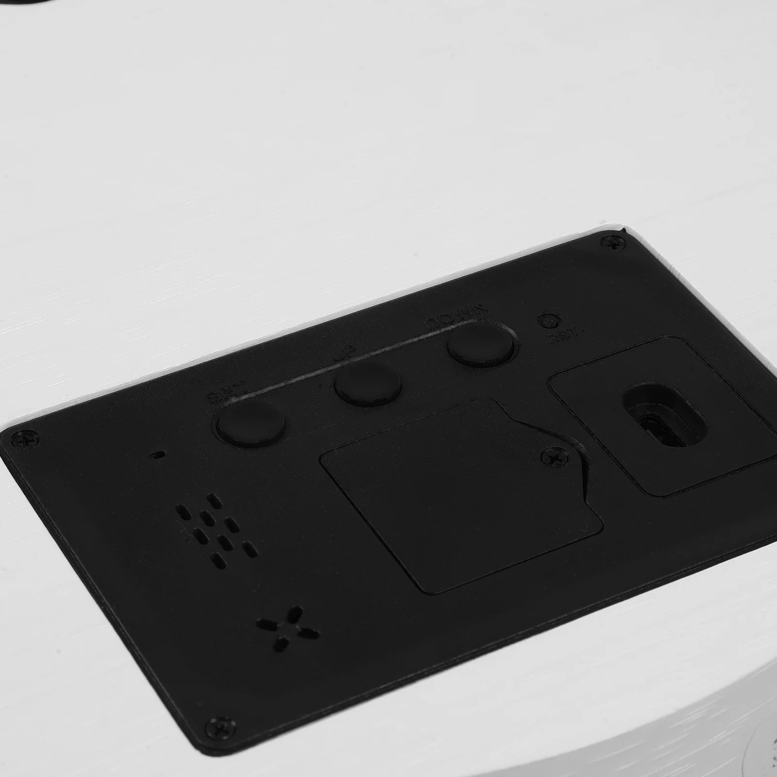 

Multifunctional Led Wooden Clock Waterproof Desktop Alarm Mirror Rechargeable Silent Round Electronic Bedside Clock Wood Surface