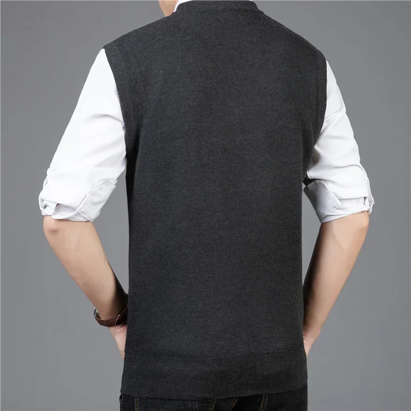 Waistcoat Men's Autumn/winter V-neck Loose Vest Grey Knit Vest with Sleeveless Shirt Men's Sweater Vest Fashion Comfort