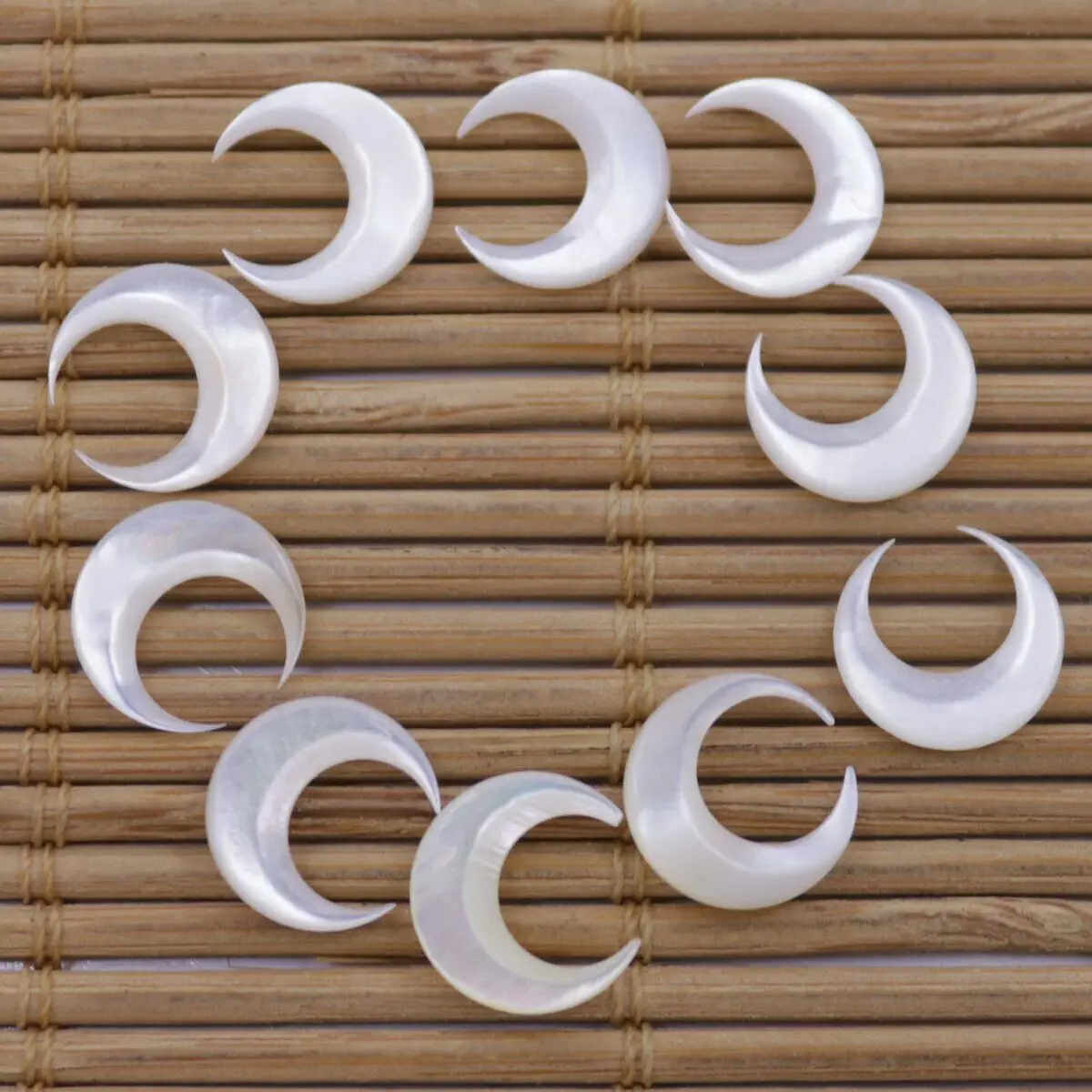 

10 PCS Nail 3D Art Moon Shape Natural White Shell Mother of Pearl Jewelry Making not drilled