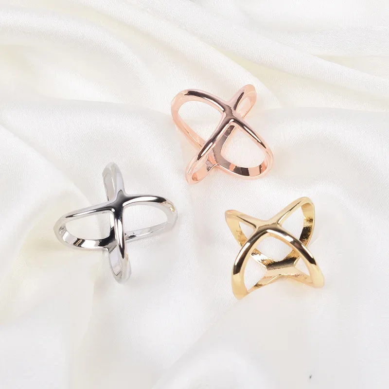 3pcs Creative Mi Wangxing Gold-plated Scarf Buckle Multi-purpose Cross Hollow Glossy Scarf Square Shawl Decorative Buckle image 2