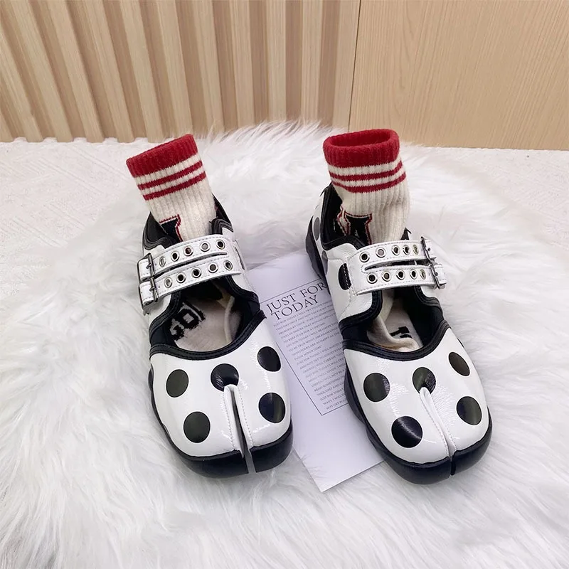 New Women Mary Jane Shoes Fashion Japanese Style Casual Shoes for Woman Exquisite Shallow Flat Shoe Designer Shoes Zapatos Mujer