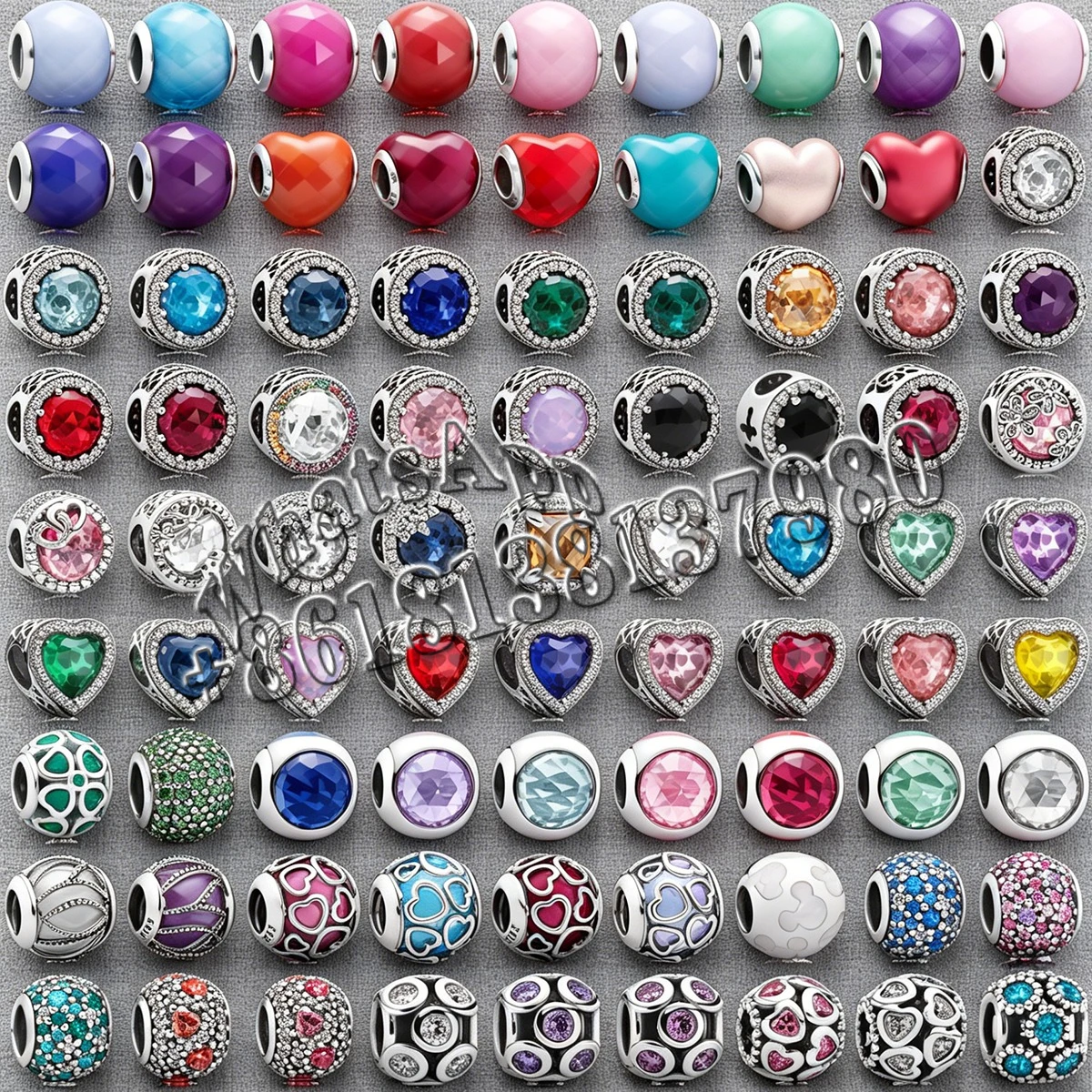 

The new 925 silver glass bead from LIGI paired with the original bracelet is also a gift to be given at parties