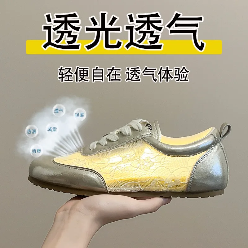 Женская модная повседневная обувь на шнуровке, размеры 35–40 ярдов, новые дышащие универсальные туфли на плоской подошве с круглой головкой в стиле ретро, с мягкой подошвой, кружевная обувь