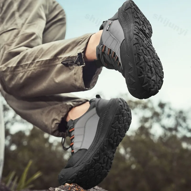 

Wear Resistant Men's Running Shoes Autumn New Fashion Vintage Outdoor Non Slip Sneakers Lightweight Comfort Lace Up Hiking Shoes