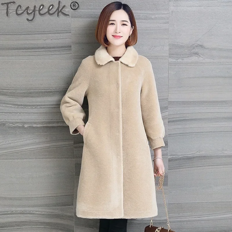 Tcyeek 100% Wool Jacket Fashion Sheep Shearling Coat Winter Jackets for Women Mid-length Women's Fur Coat Warm Mink Fur Collar