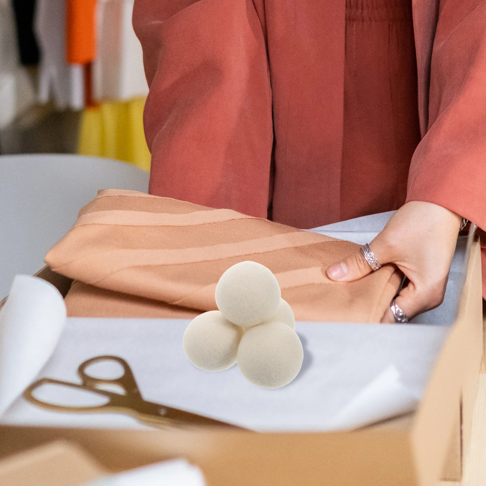 

6Pcs Natural Wool Laundry Anti Static Fabric Softener Wrinkle Reduction Saves Time Laundry Room Accessories